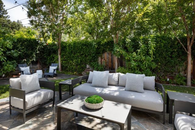 2349 Carol Avenue, Mountain View, CA 94040