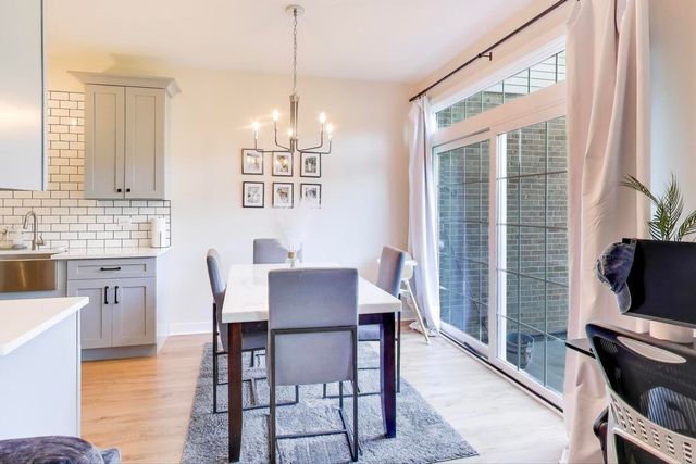 10521 Thornham Lane 10521, Mokena, IL 60448