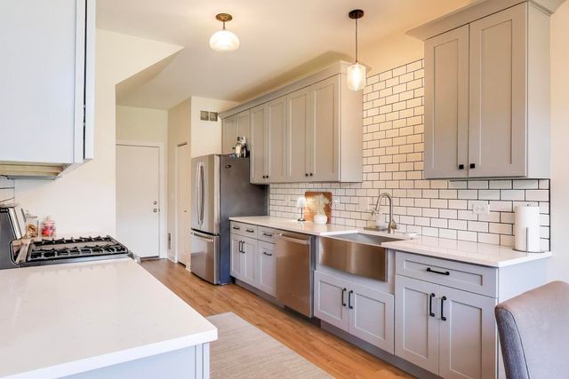 10521 Thornham Lane 10521, Mokena, IL 60448