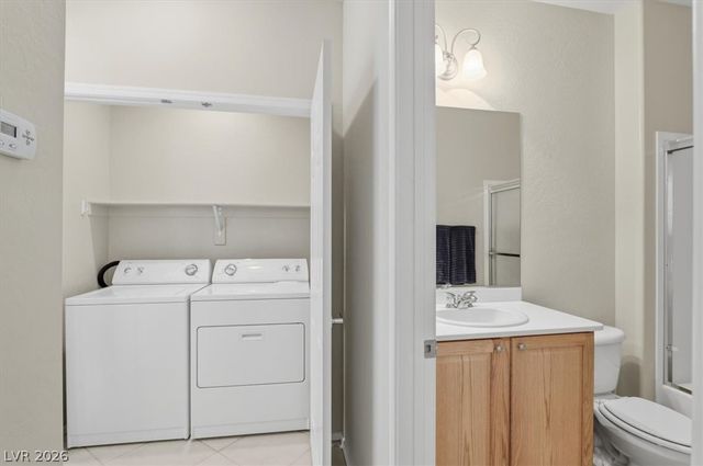 2504 Ashen Light Drive, Henderson, NV 89044