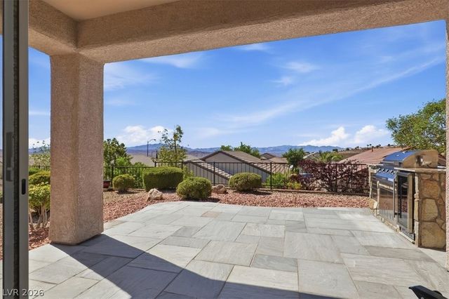 2504 Ashen Light Drive, Henderson, NV 89044
