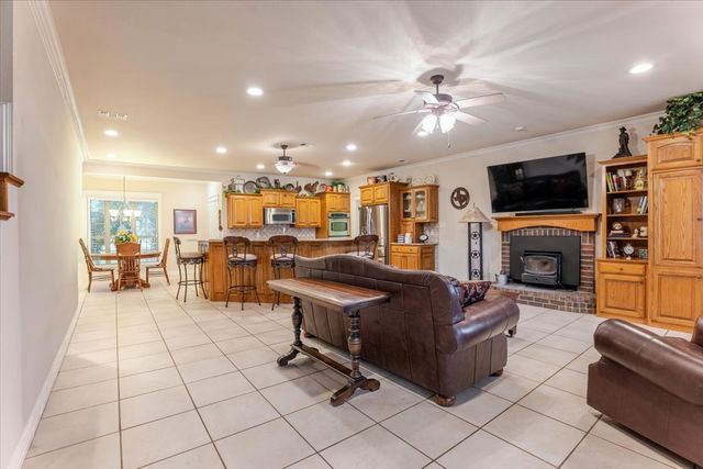 2295 County Road 326, Glen Rose, TX 76043