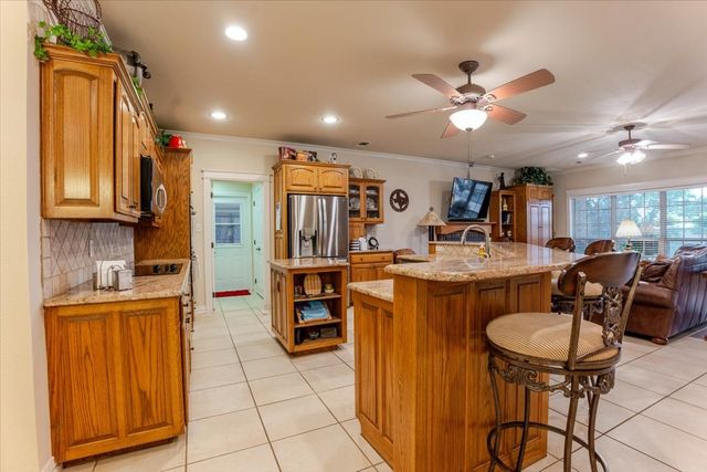 2295 County Road 326, Glen Rose, TX 76043