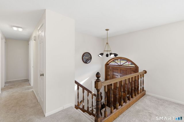 17 Pioneer Drive, Enfield, CT 06082