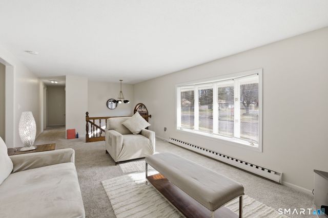 17 Pioneer Drive, Enfield, CT 06082