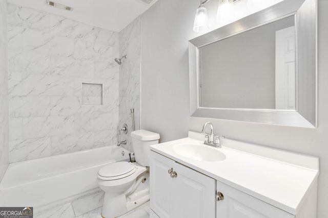 2119 Tudor Castle Way, Decatur, GA 30035