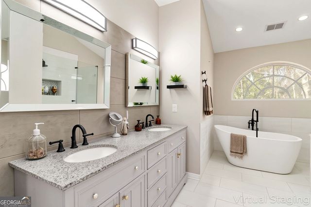 2119 Tudor Castle Way, Decatur, GA 30035