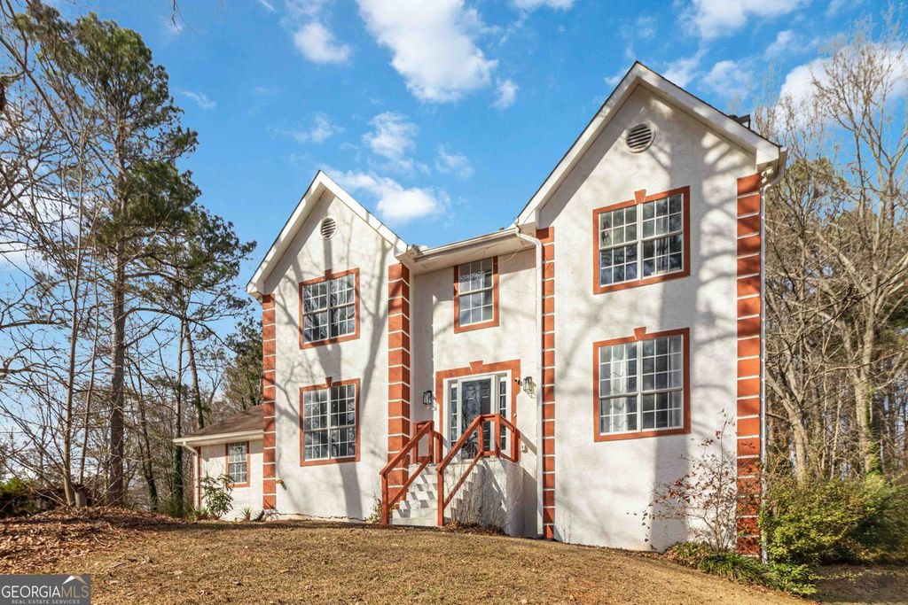2119 Tudor Castle Way, Decatur, GA 30035