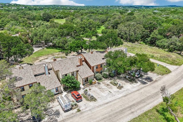 14 Cypress Fairway VLG, Wimberley, TX 78676