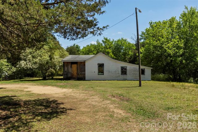 911 Center Road, Chester, SC 29706