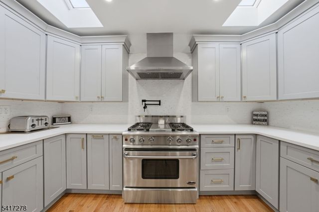 30 Powerville Rd, Mountain Lakes Boro, NJ 07046