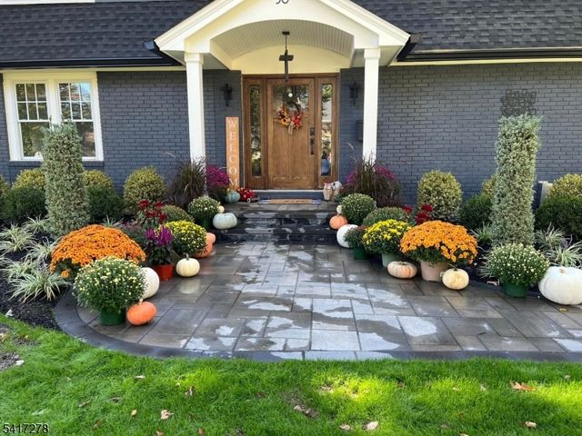 30 Powerville Rd, Mountain Lakes Boro, NJ 07046