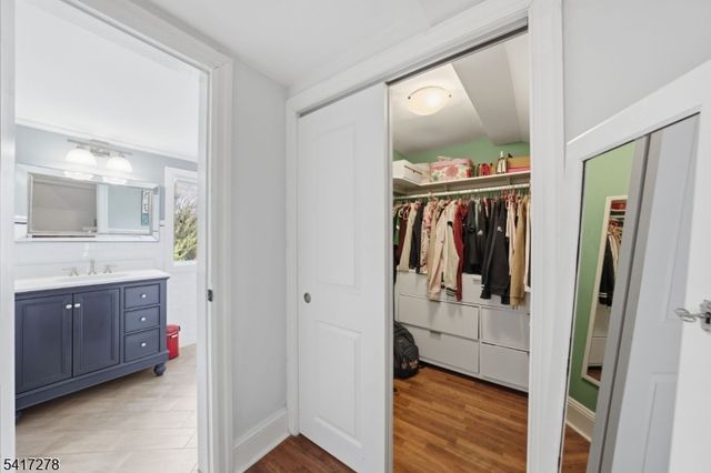 30 Powerville Rd, Mountain Lakes Boro, NJ 07046