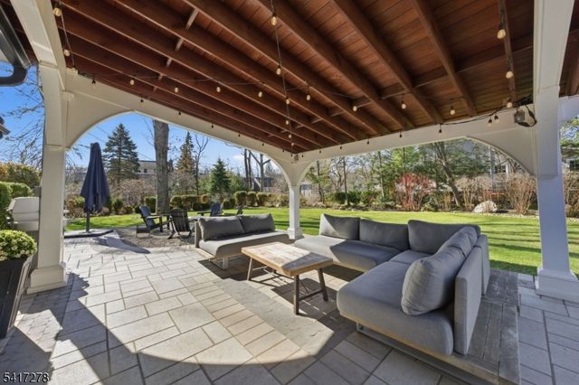 30 Powerville Rd, Mountain Lakes Boro, NJ 07046