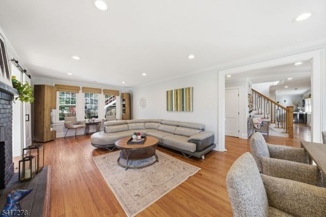 30 Powerville Rd, Mountain Lakes Boro, NJ 07046