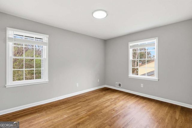 127 Old Rosser Road SW, Lilburn, GA 30047