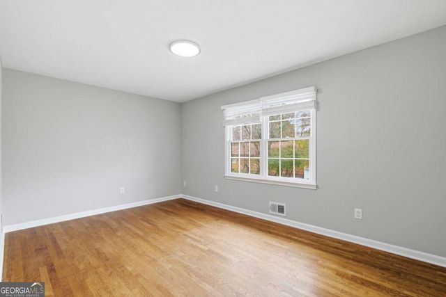 127 Old Rosser Road SW, Lilburn, GA 30047