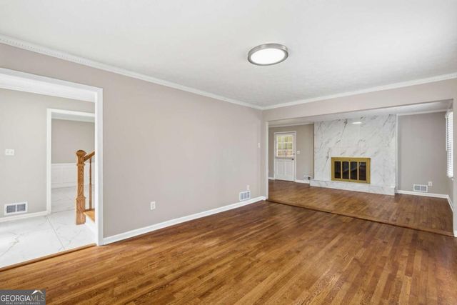 127 Old Rosser Road SW, Lilburn, GA 30047