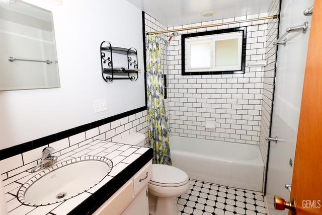 6300 Lynch Canyon Drive, Lake Isabella, CA 93240