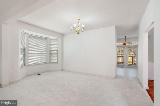 1226 BARKSDALE DR NE, Leesburg, VA 20176