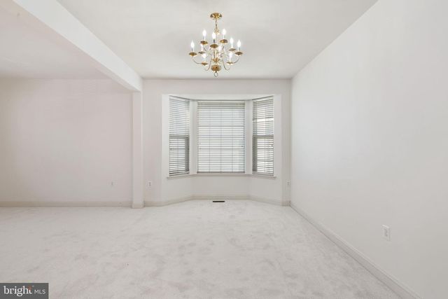 1226 BARKSDALE DR NE, Leesburg, VA 20176