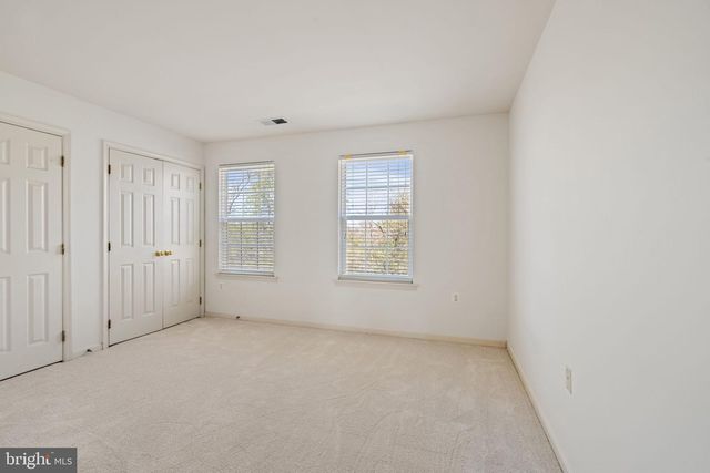 1226 BARKSDALE DR NE, Leesburg, VA 20176