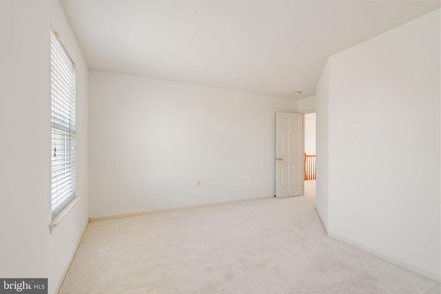 1226 BARKSDALE DR NE, Leesburg, VA 20176