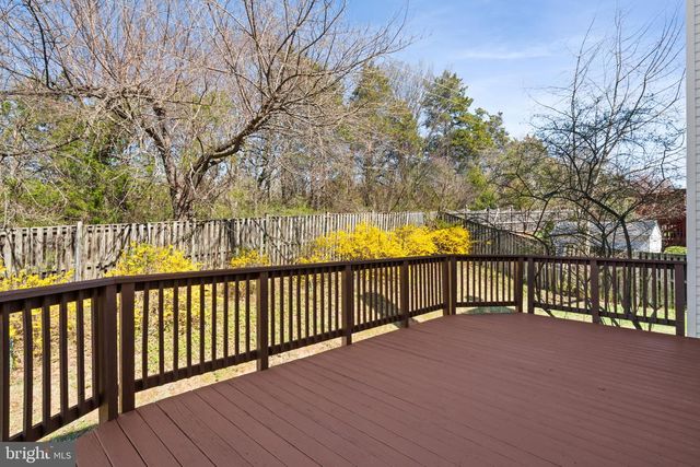 1226 BARKSDALE DR NE, Leesburg, VA 20176