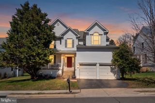 1226 BARKSDALE DR NE, Leesburg, VA 20176