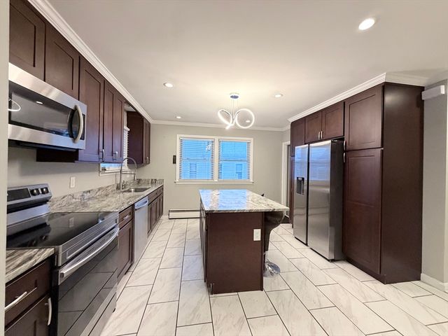 43 Frankton Ave, Brockton, MA 02301