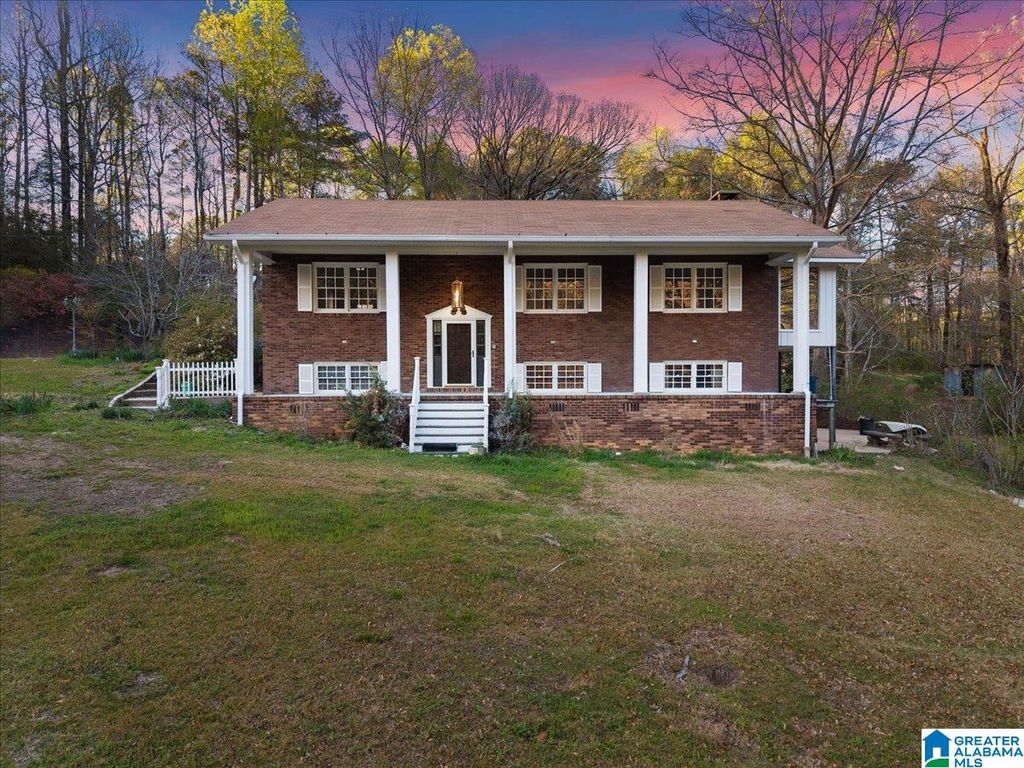 2632 APPLEBERRY ROAD, Irondale, AL 35210