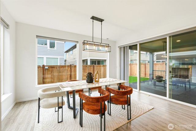 32970 Evergreen Avenue SE, Black Diamond, WA 98010