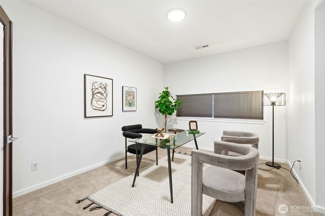 32970 Evergreen Avenue SE, Black Diamond, WA 98010