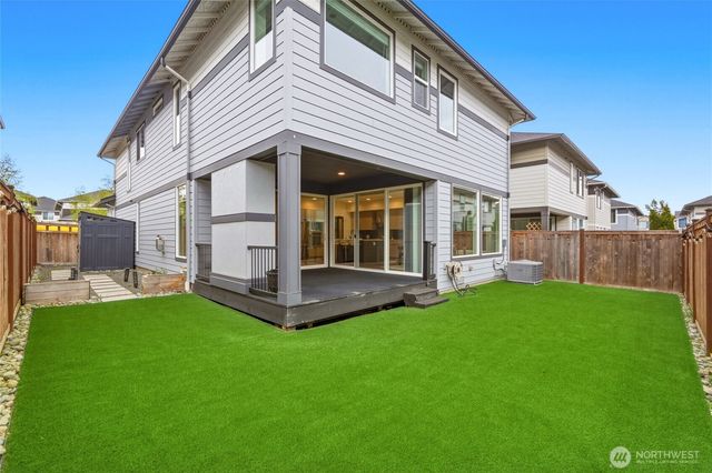 32970 Evergreen Avenue SE, Black Diamond, WA 98010