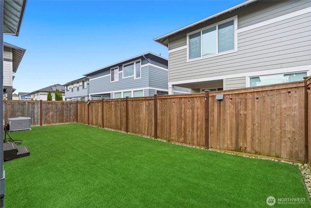 32970 Evergreen Avenue SE, Black Diamond, WA 98010