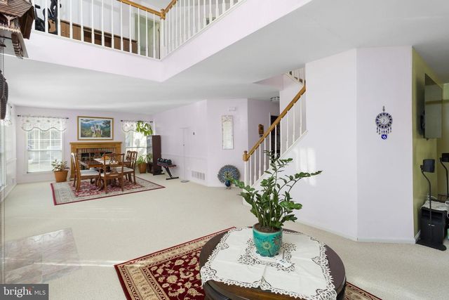 19 DORSET CT, Princeton, NJ 08540