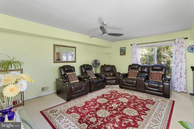 19 DORSET CT, Princeton, NJ 08540