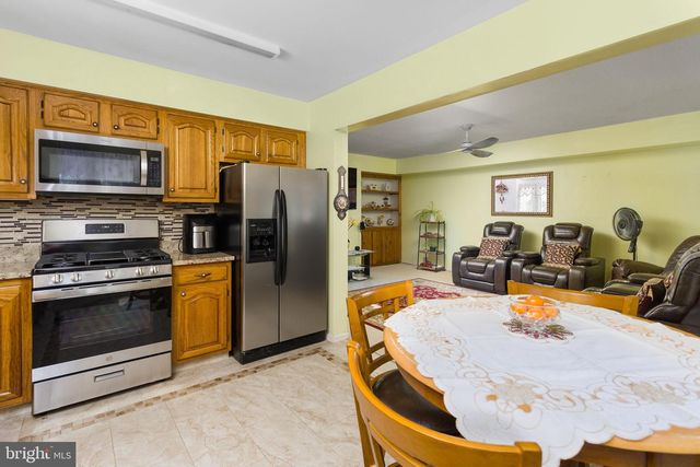 19 DORSET CT, Princeton, NJ 08540