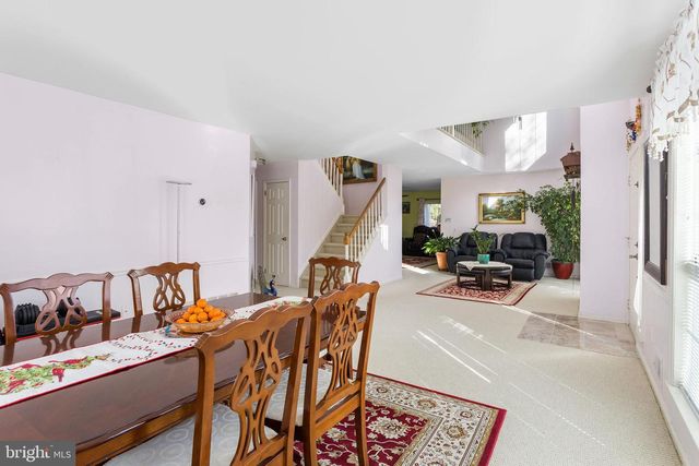 19 DORSET CT, Princeton, NJ 08540