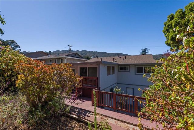16 Malavear Court, Pacifica, CA 94044