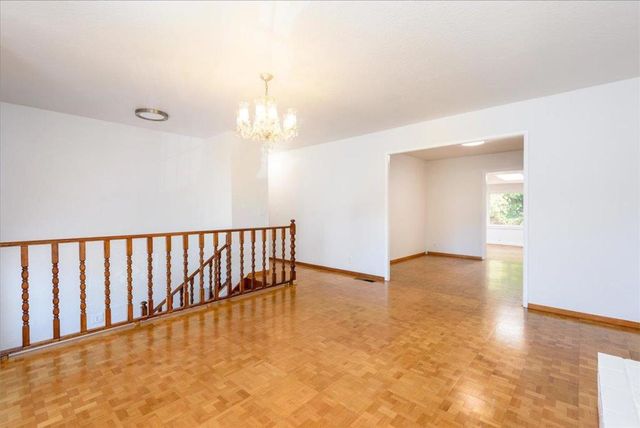 16 Malavear Court, Pacifica, CA 94044