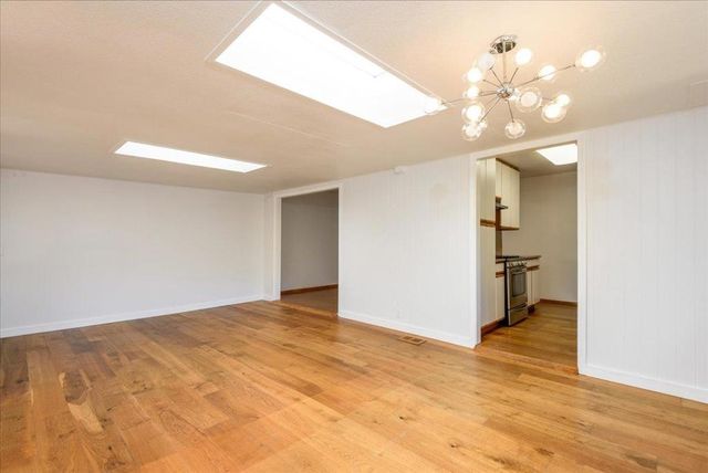 16 Malavear Court, Pacifica, CA 94044