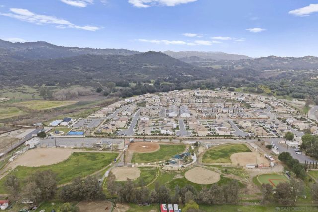 13318 Cultivate Ct, Valley Center, CA 92082