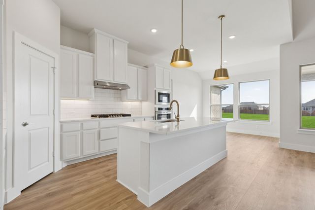 4510 Night Hawk Avenue, Waxahachie, TX 75165