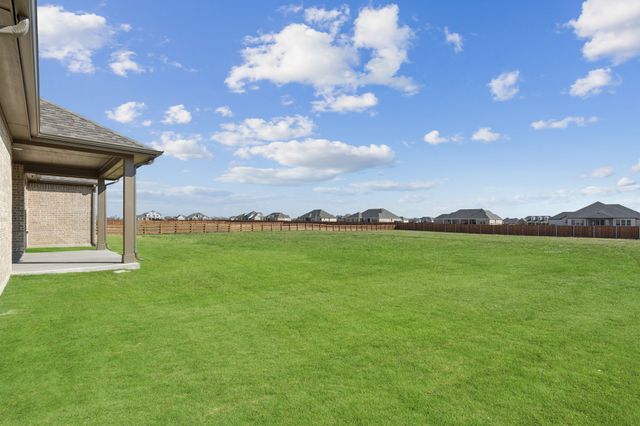 4510 Night Hawk Avenue, Waxahachie, TX 75165