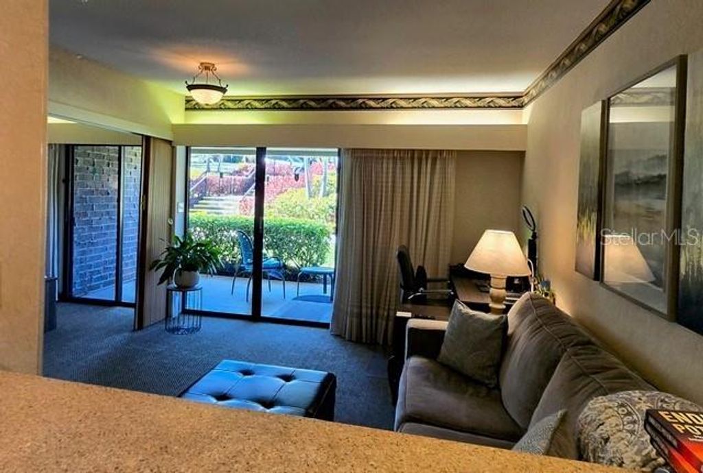 Image 12 of property listing at 36750 US HIGHWAY 19 N 4-107, Palm Harbor, FL 34684