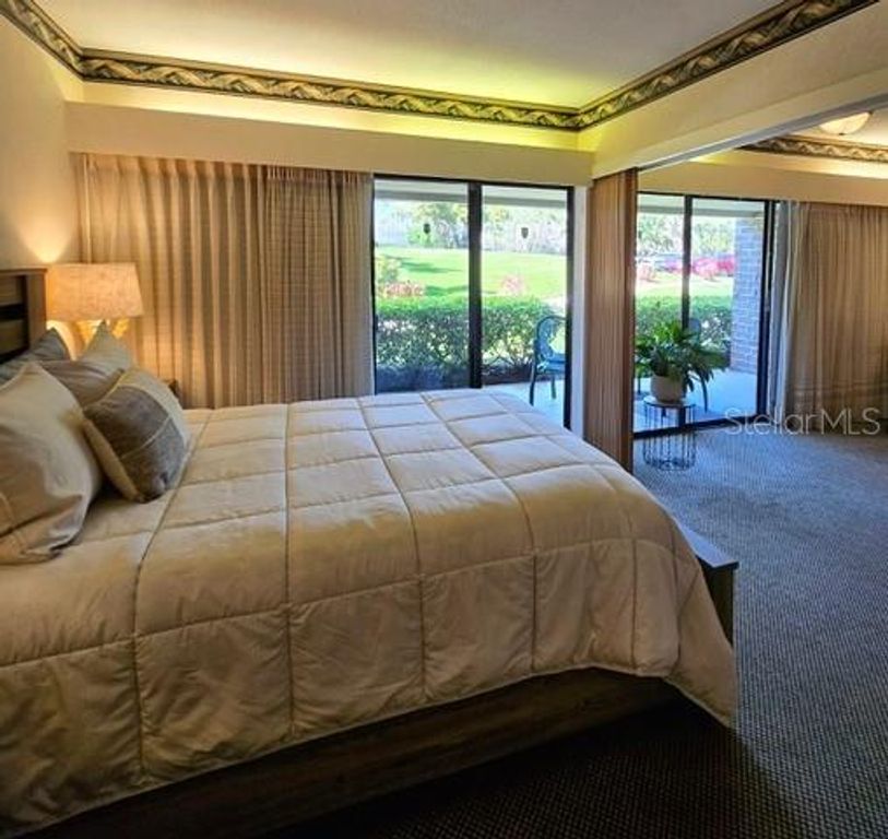 Image 13 of property listing at 36750 US HIGHWAY 19 N 4-107, Palm Harbor, FL 34684