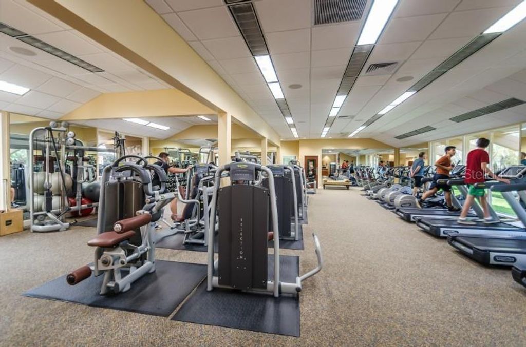 Image 35 of property listing at 36750 US HIGHWAY 19 N 4-107, Palm Harbor, FL 34684