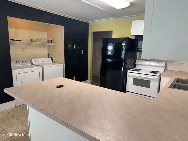 113 N Jarvis Street, Greenville, NC 27858