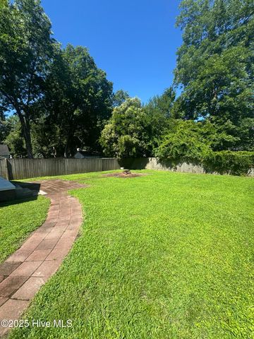 113 N Jarvis Street, Greenville, NC 27858